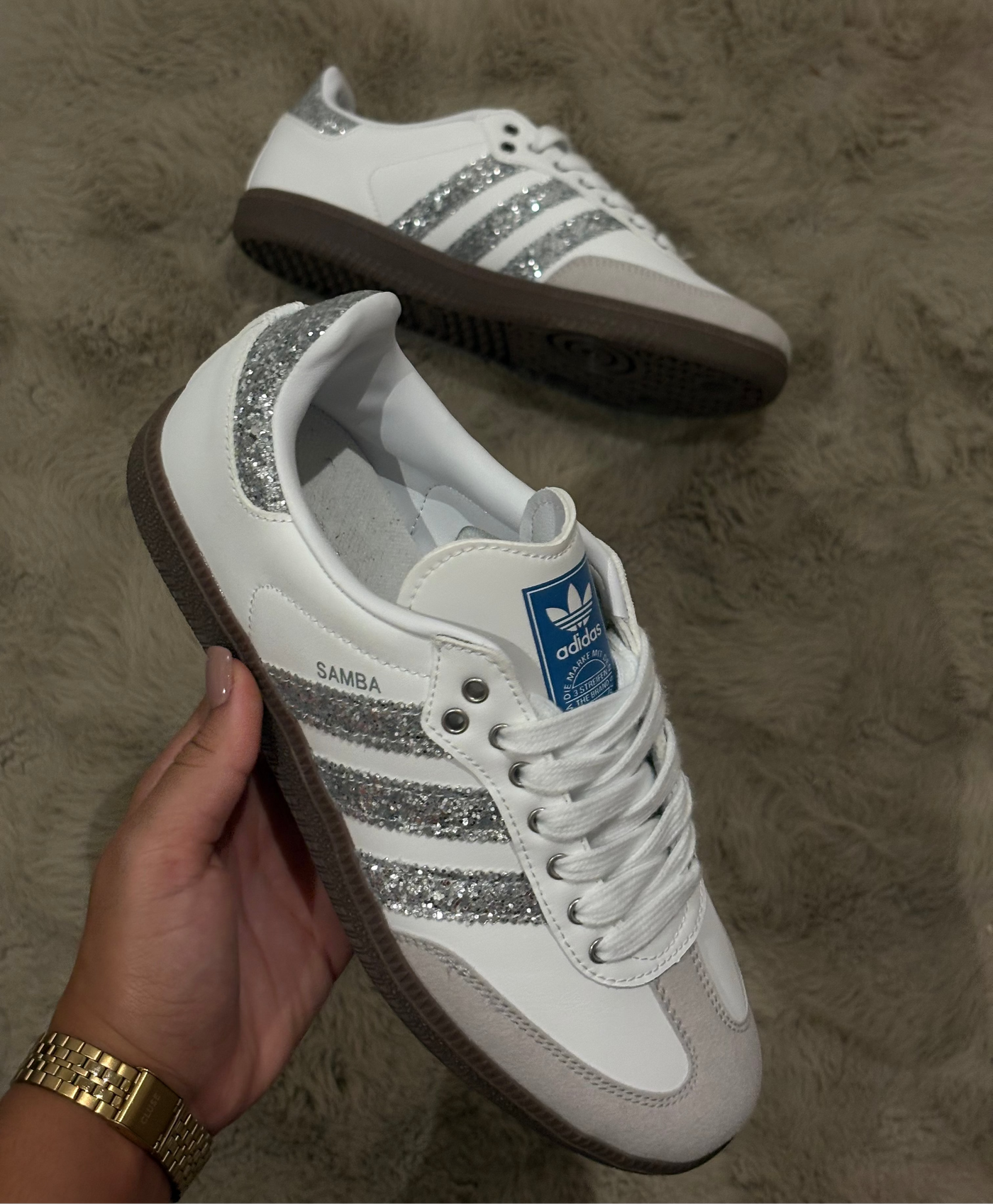 Née d'une paire, devenue une signature